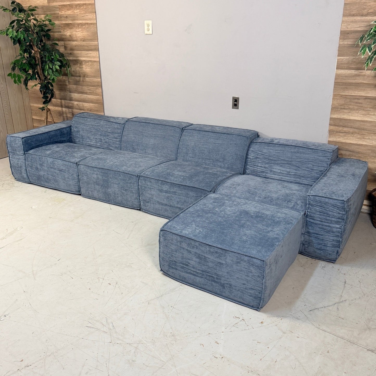 Rove Labs "M1" Blue 5-Piece Modular Sectional