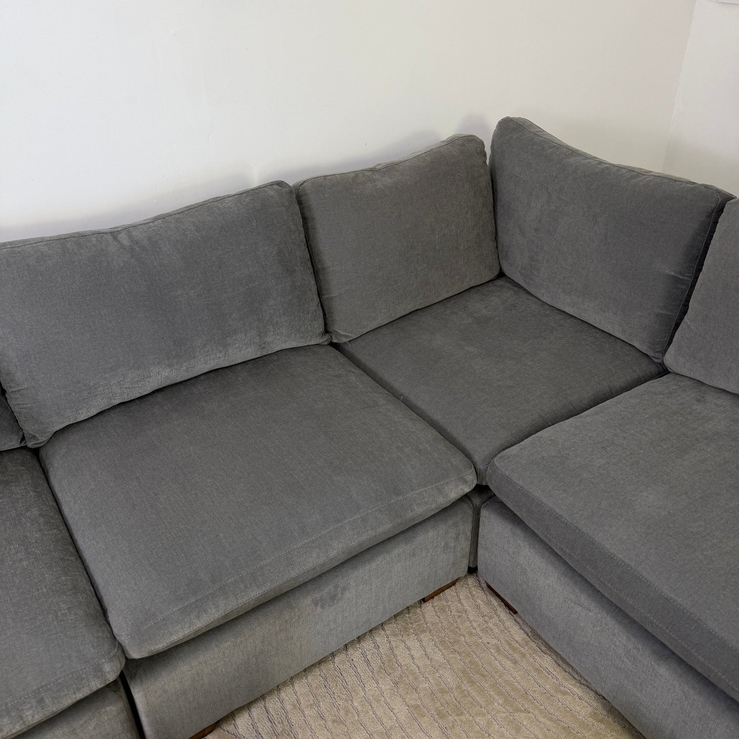 Thomasville Lowell 6-piece Modular Sectional