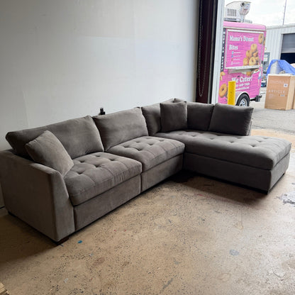 Thomasville Miles Fabric Sectional With Power Footrest