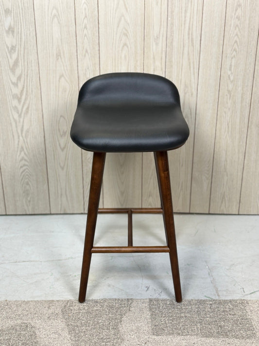 1 Article Sede Black Leather Counter Stool