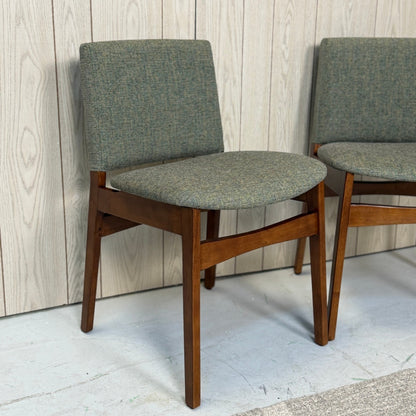 4 Nosh Dining Chair In Walnut and Hemlock Green