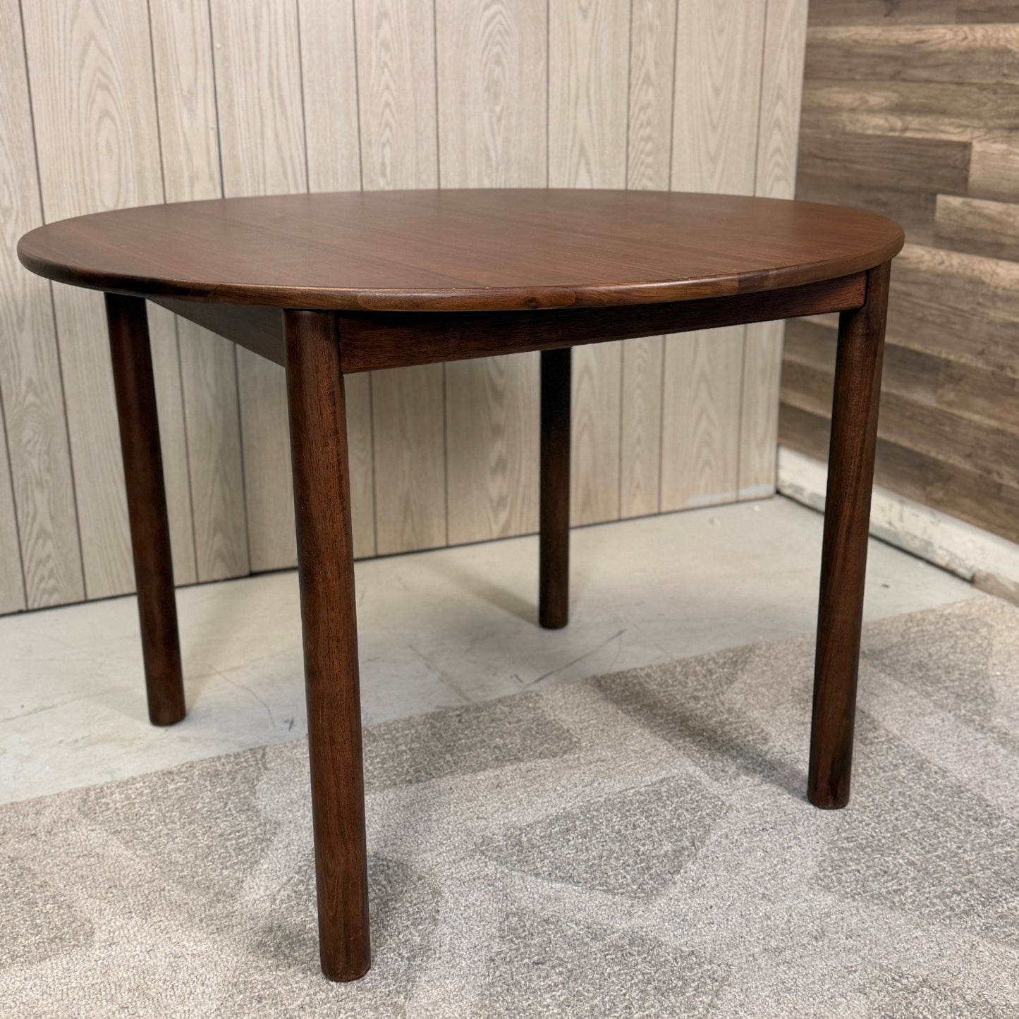 Article "Heidi" 42" Round Dining Table