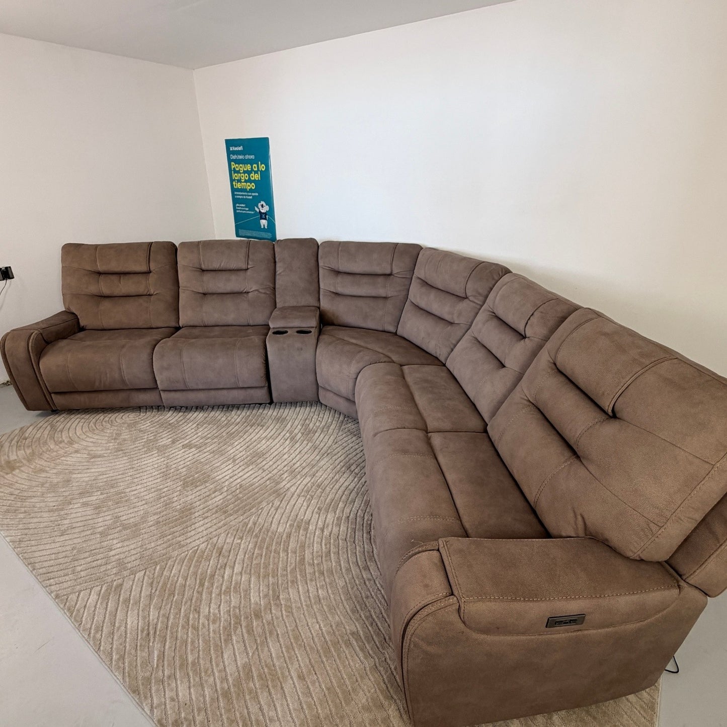 Brown "Carmelo" Reclining Sectional