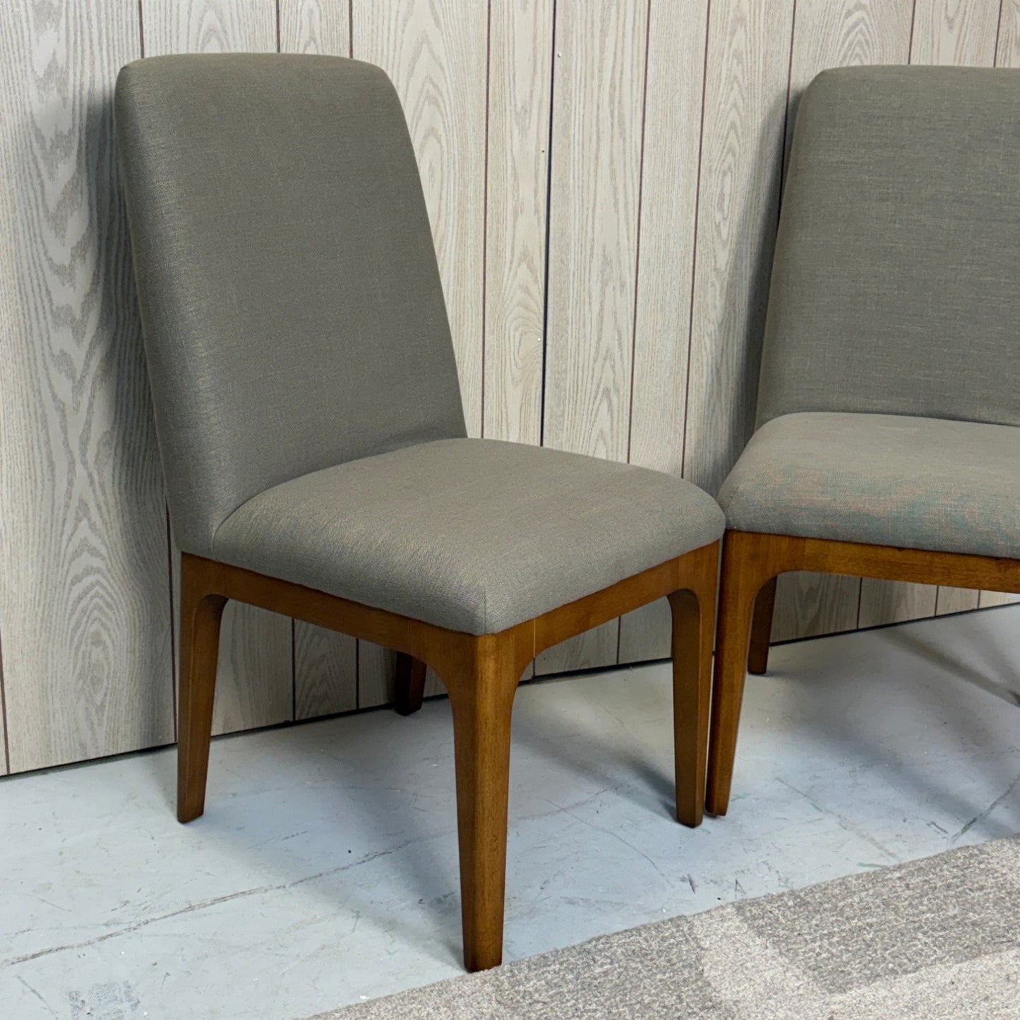 2 Article Rosin High-Back Dining Chair