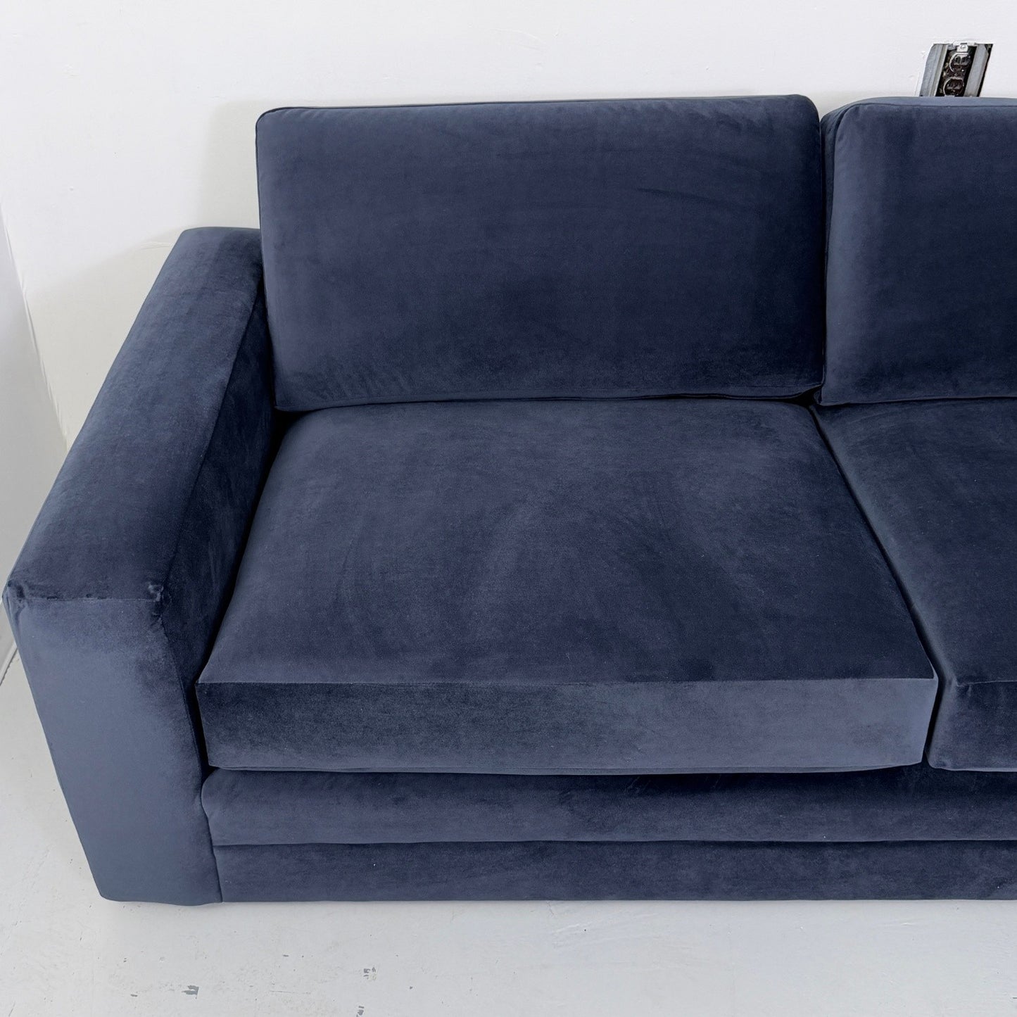 Article "Riley" 84" Velvet Sofa