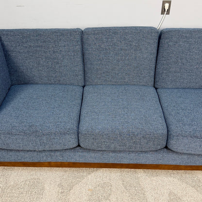 Article "Ceni" Blue Sofa
