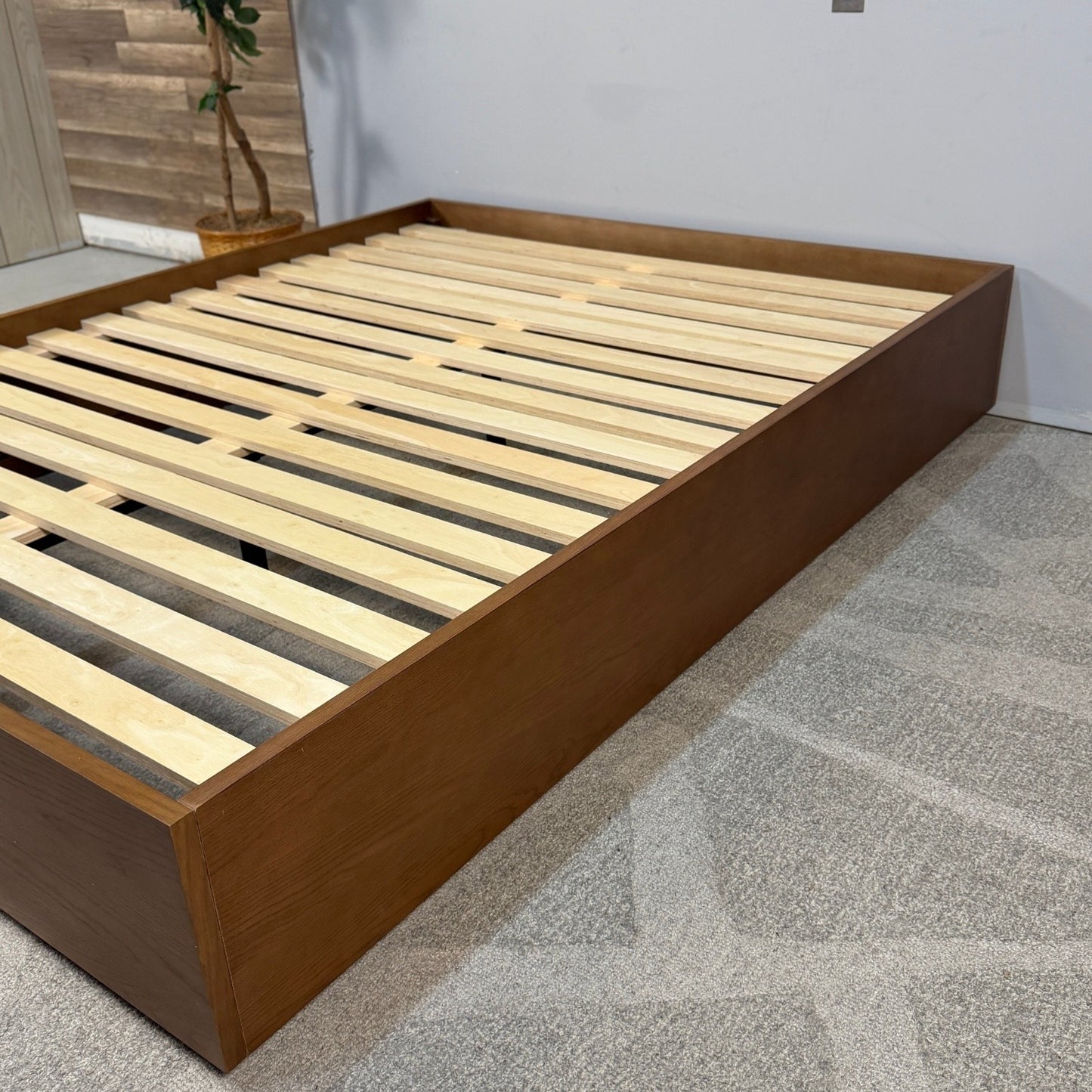 Article Leif Queen Platform Bed