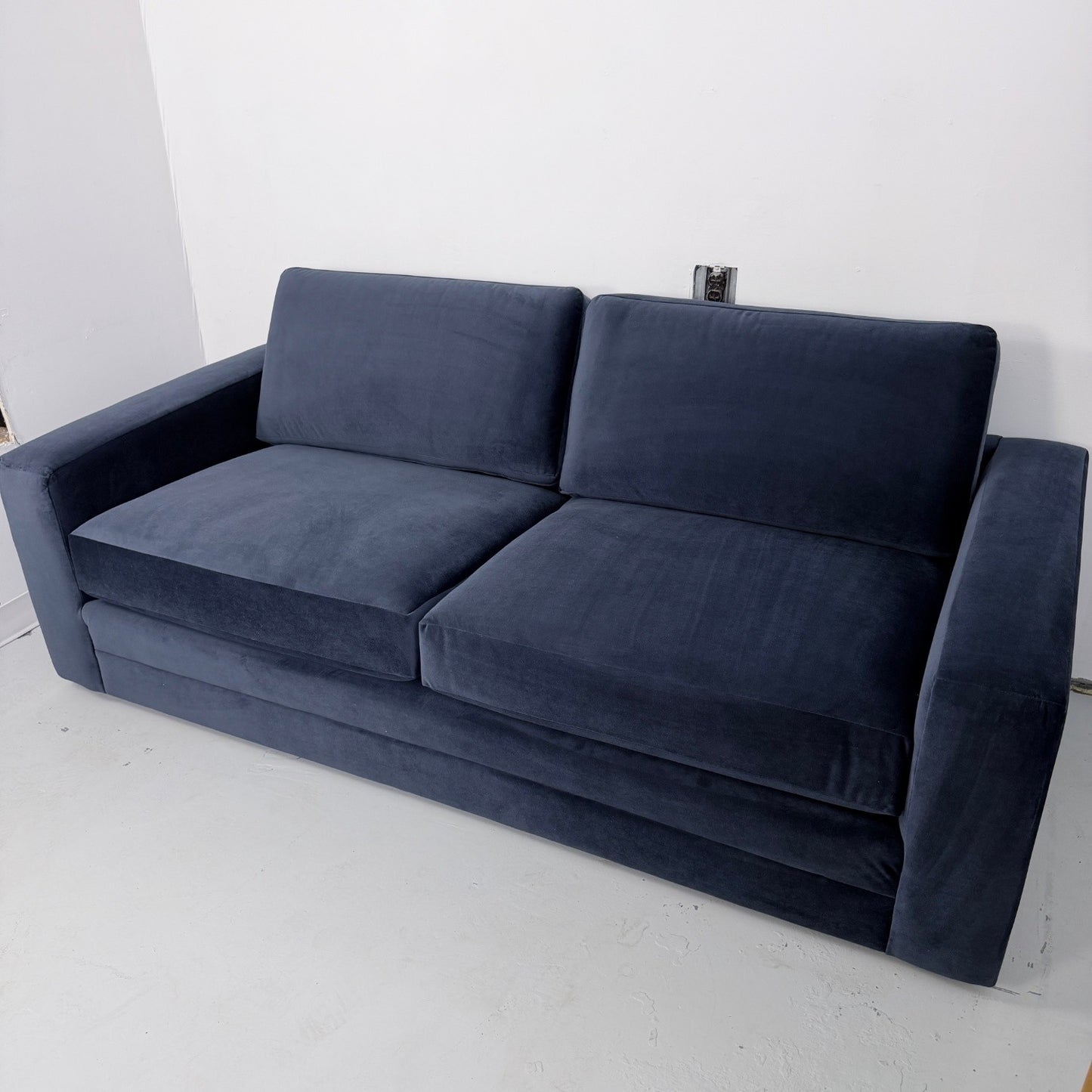 Article "Riley" 84" Velvet Sofa