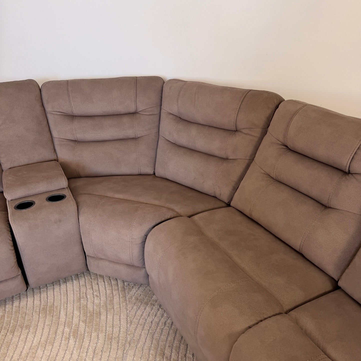 Brown "Carmelo" Reclining Sectional