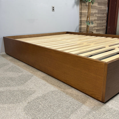 Article Leif Queen Platform Bed