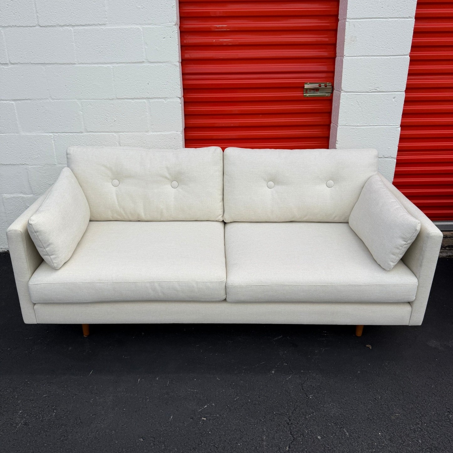 Article Anton 82" Sofa