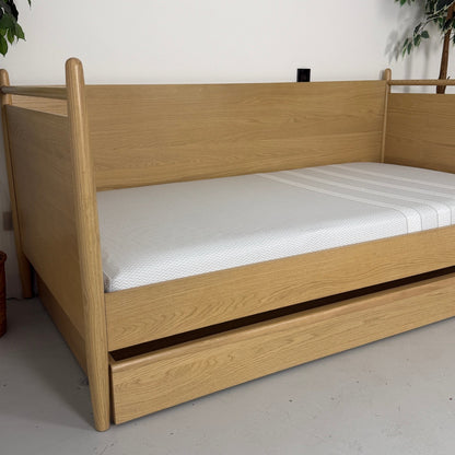 Article "Lenia" Twin Daybed with Trundle