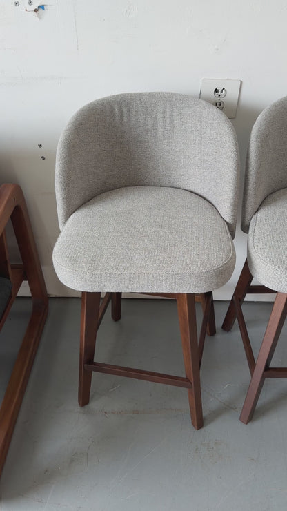 4 Article "Alta" Swivel Counter Stools