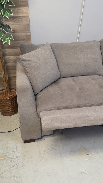 Thomasville Miles Fabric Sectional With Power Footrest